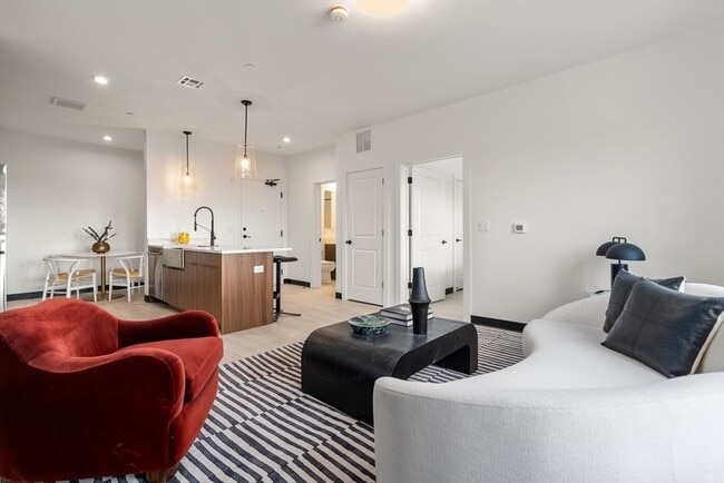 Photo - 600 Broadway Unit 506