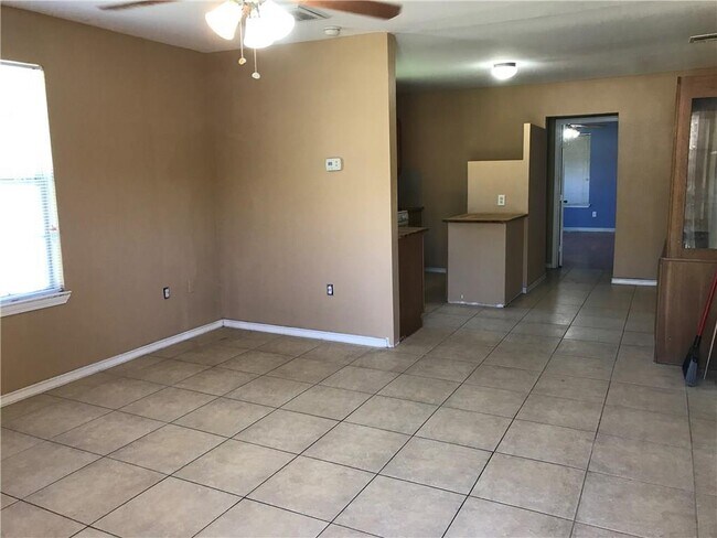 Photo - 4307 Shallowbrook Trail