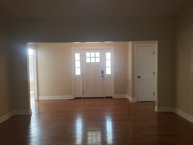 Photo - 1169 S Parker Church Rd