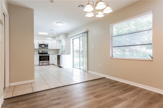 Photo - 282 Lorraine Ave