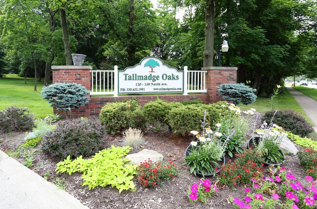Tallmadge Oaks