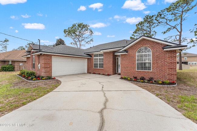 Building Photo - 15738 Northside Dr E