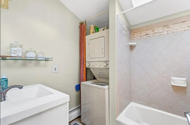 Photo - 56 Hillside Ave Unit SI ID1516248P