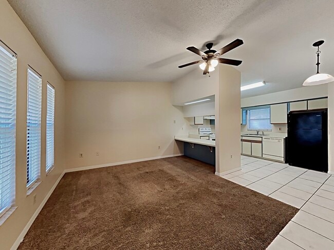 Photo - 32819 Blossom Ln