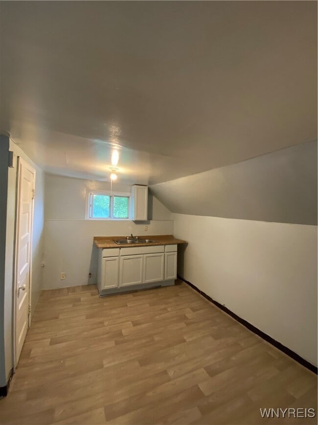 Photo - 95 Westminster Ave