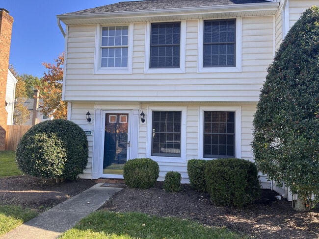 Building Photo - 9908 Whitney Cir