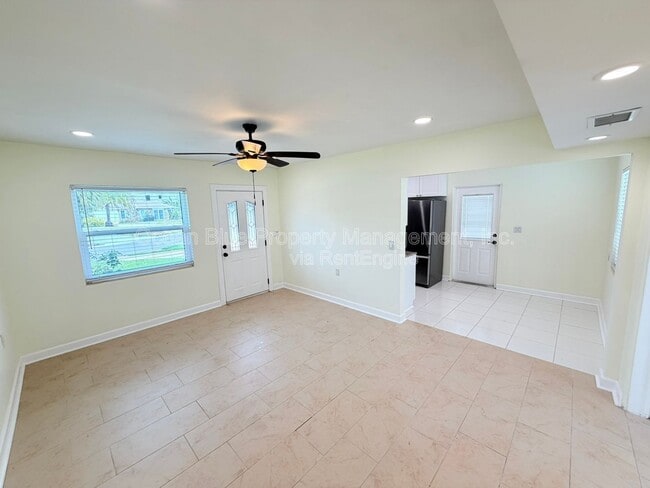 Photo - 1000 Bay Pine Blvd