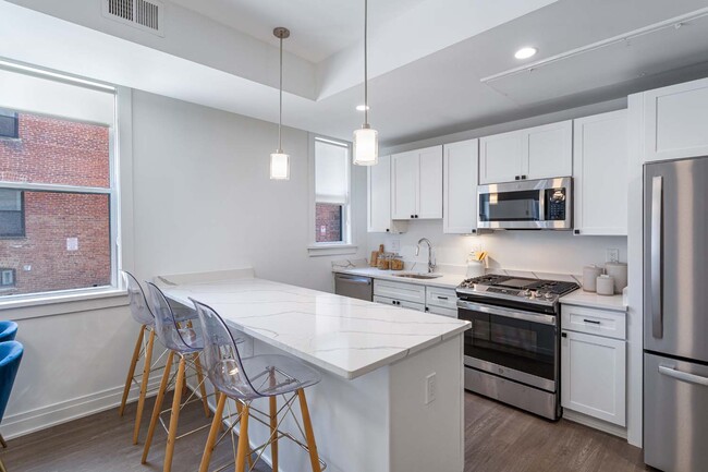 Chef's Kitchen - The Fitz - The Fitz Apartments