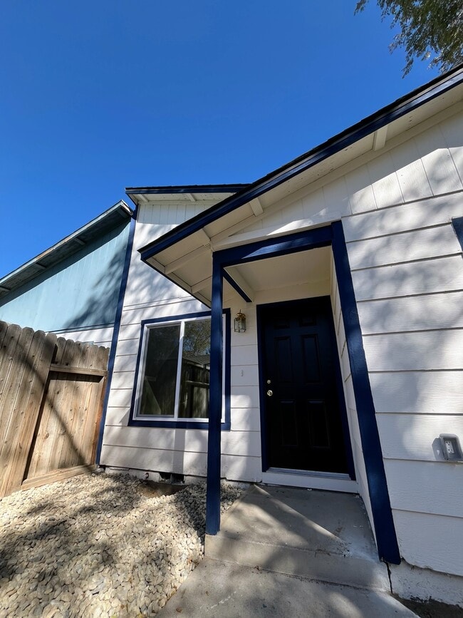 Photo - 12181 Mt Anderson St