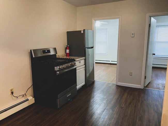 Cocina 2c - 33 Tingley St Apartamentos Unidad 2R