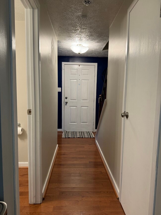 Photo - 3513 Castlebury Dr