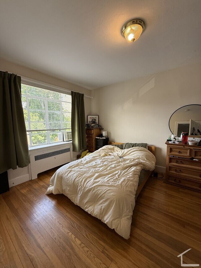 Photo - 101 Strathmore Rd