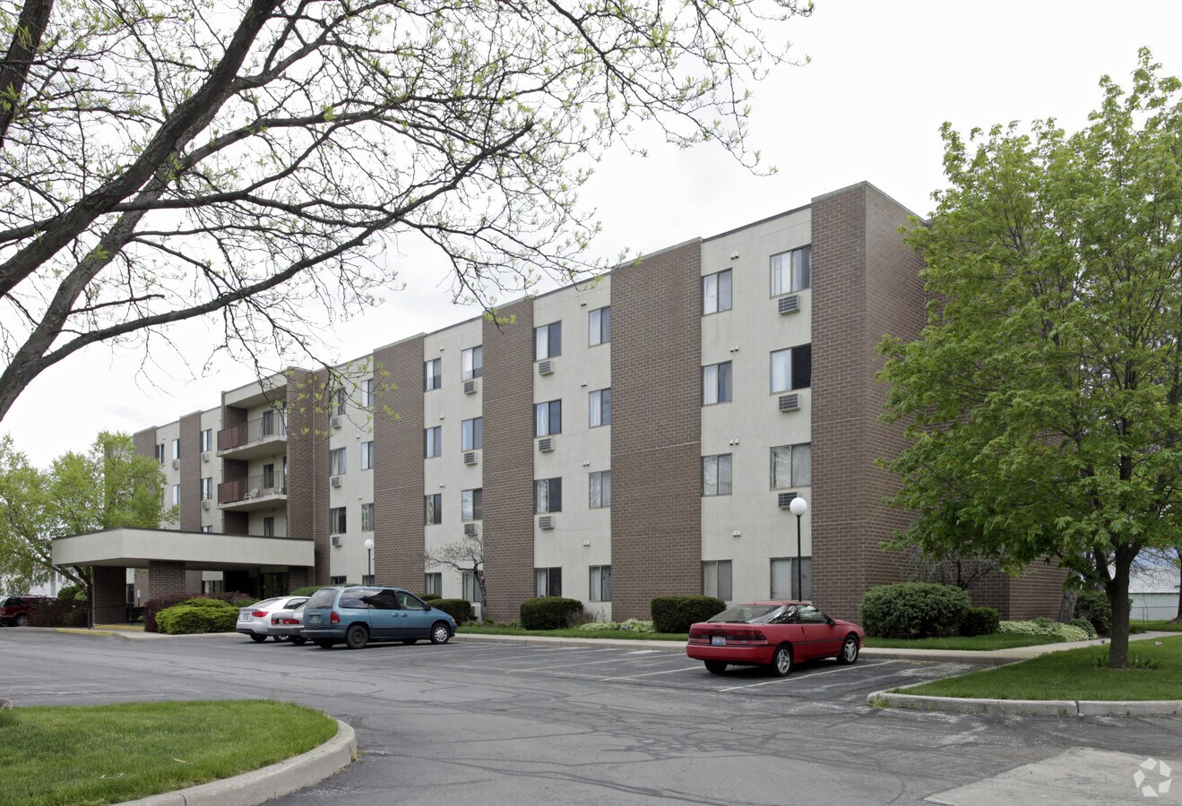 Fairview Manor Apartments - Fairview Manor Apartments
