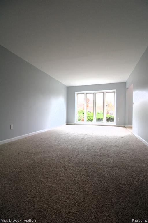 Photo - 6895 Indian Creek Dr