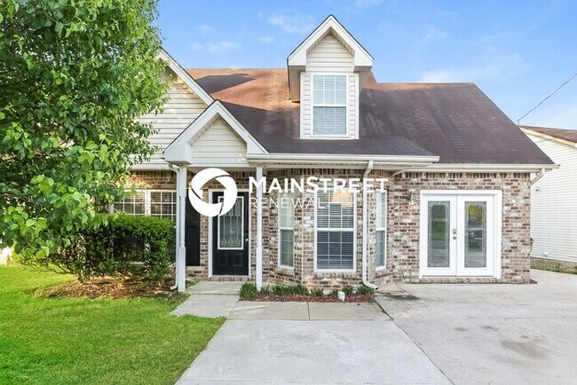 Building Photo - 3 Bedroom Pet-Friendly Home in MADISON, TN...