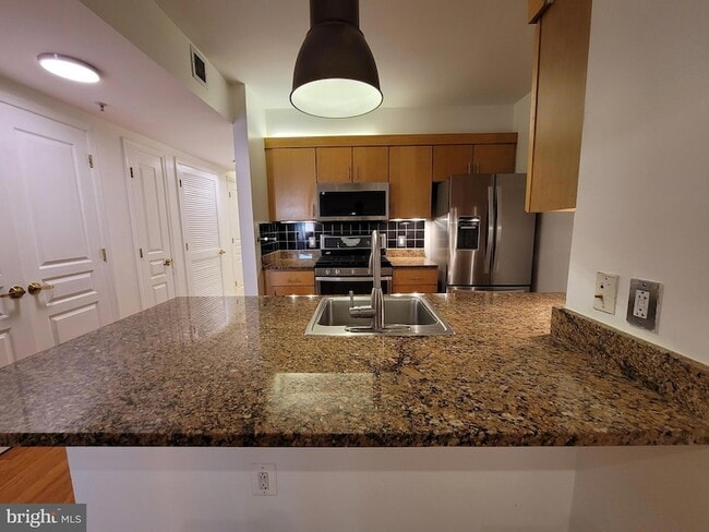Photo - 616 E Street NW Unit 1007 Unit 1007