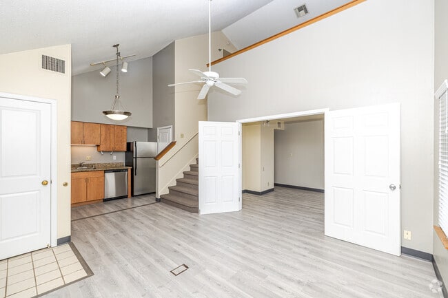 Interior Photo - The Glen Luxury Townhomes