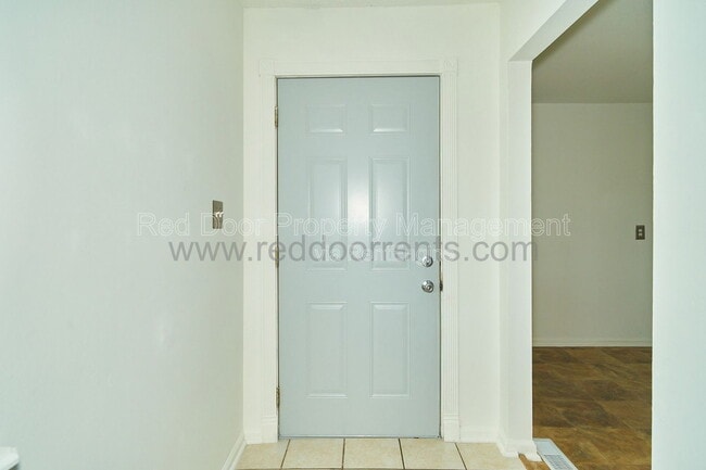 Photo - 5422 Greenfield Ave