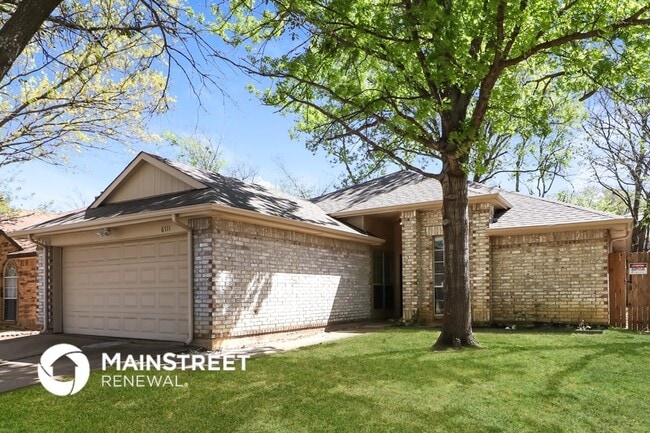 Photo - 6111 Inks Lake Dr