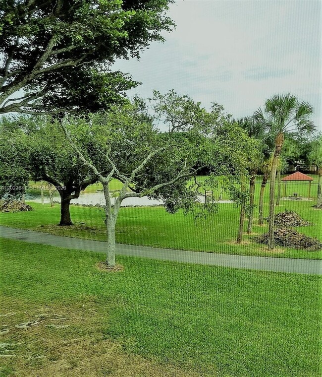 Photo - 14857 SW 104th St Unidad 9-201