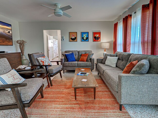 Photo - Seasonal Rental Near Venice – Pet-Friendly...