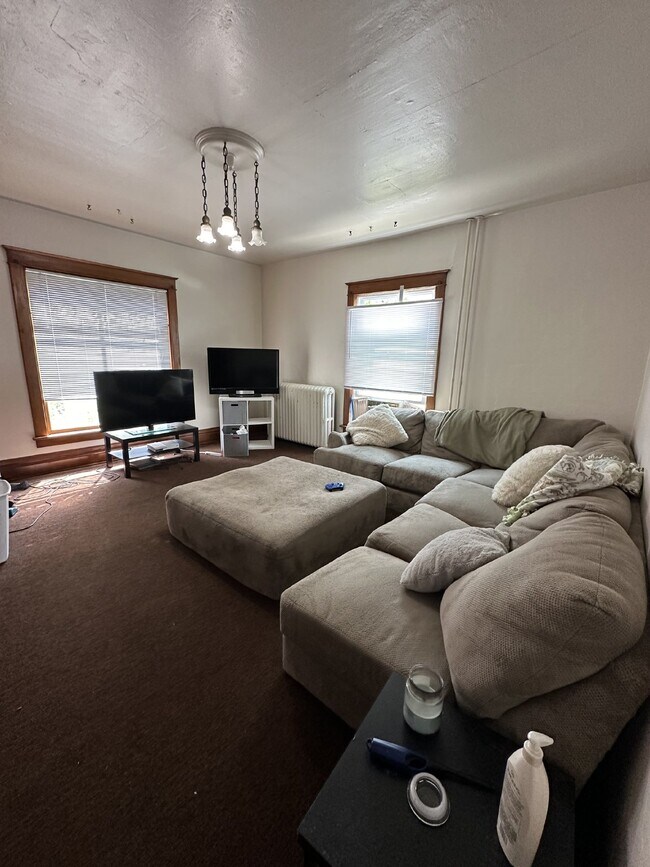 Photo - Nice 3 Bed 1 Bath available for June 1st