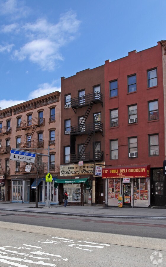 Photo - 2268 First Ave