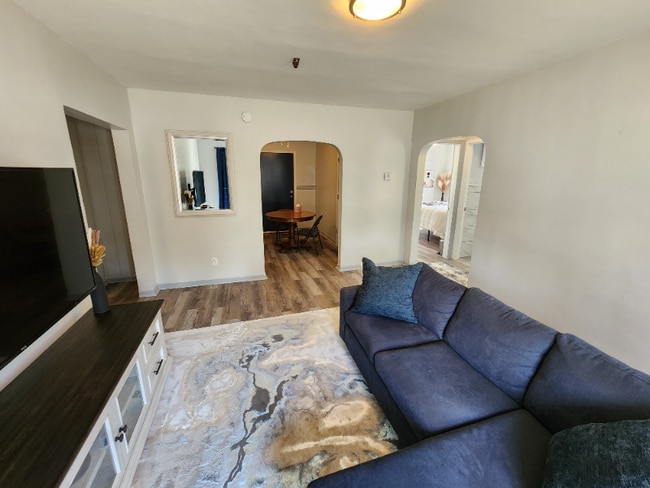 Photo - 626 N Oliver St