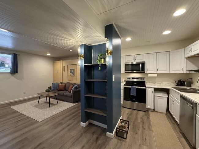 Photo - Beautiful Studio in Glendale Area - 1 month Free Rent