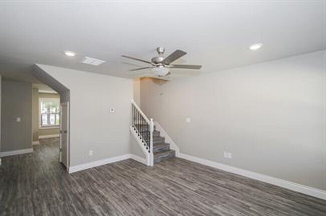 Photo - Awesome home with great location in Rogers