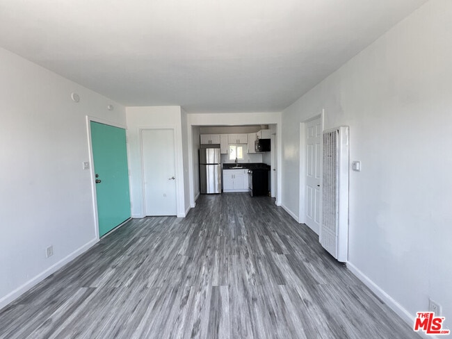 Photo - 6031 8th Ave