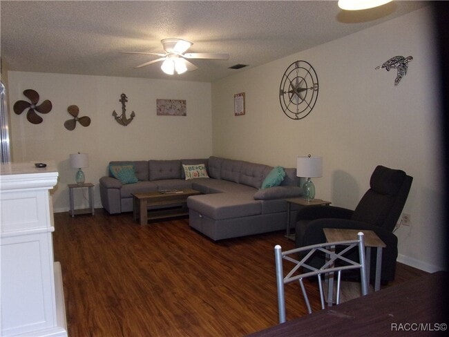 Photo - 2400 Forest Dr