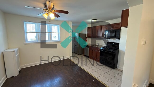 Photo - 7015 Aberdeen Rd