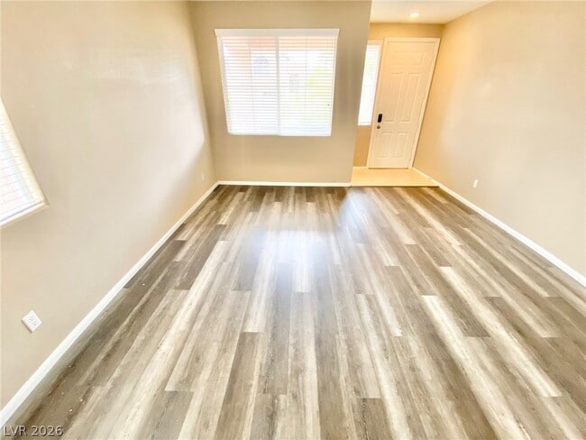 Photo - 313 Autumn Palace Ct