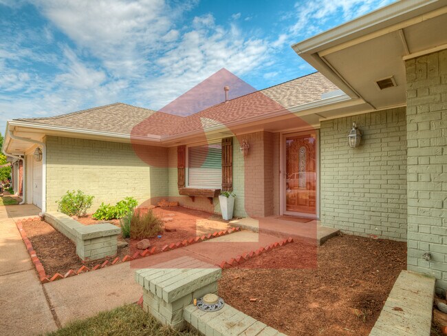 Photo - 5313 NW 110th St