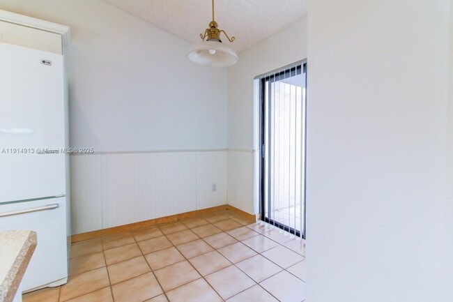 Photo - 5289 Fairway Woods Dr