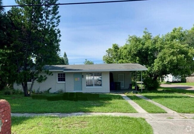 Building Photo - 4716 W Wisconsin Ave Rental