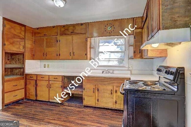Photo - 1752 Upper River Rd
