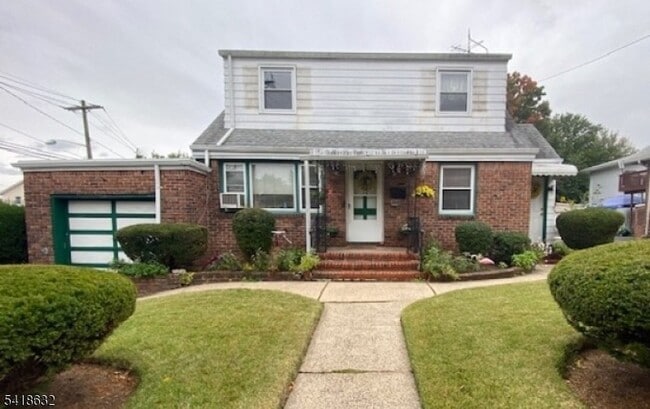 Building Photo - 1968 Vauxhall Rd