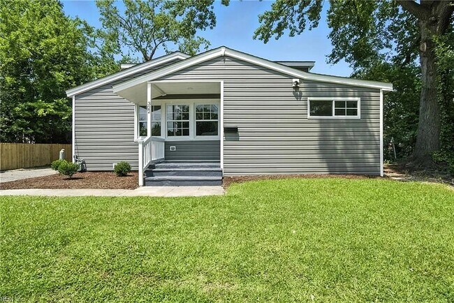 Photo - 322 Naval Base Rd Casa