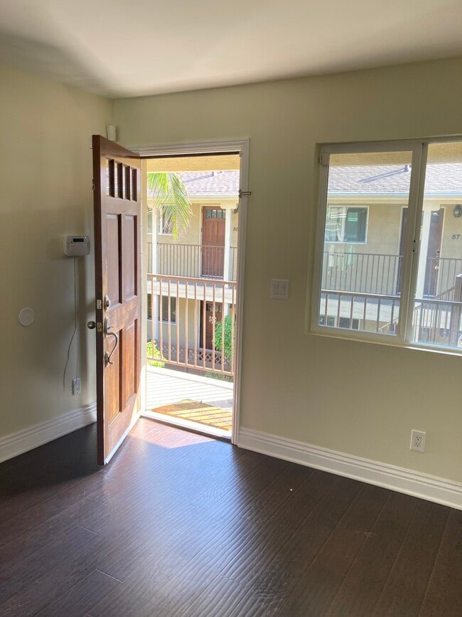 Living Room - 320 J Ave Unit 92