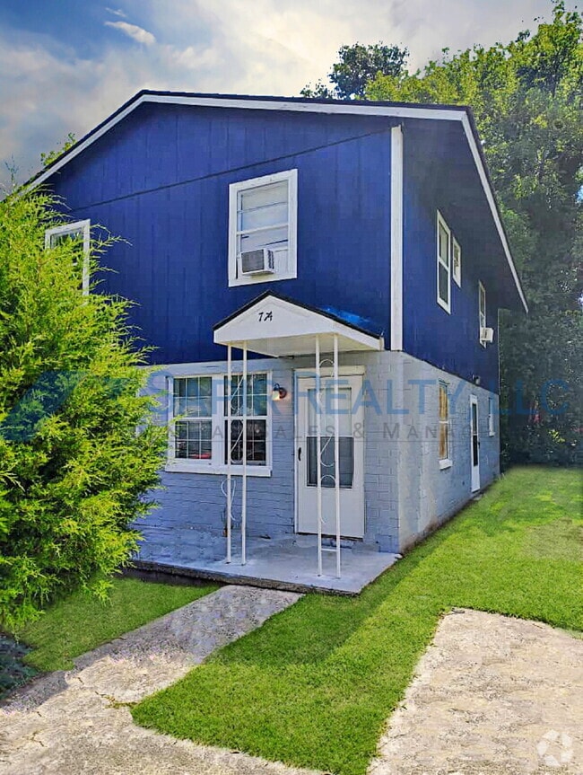 Building Photo - 774 Lilly Ave Unit B Rental
