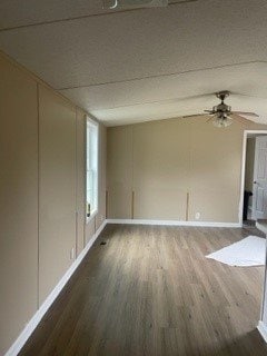 Photo - 1050 Ross Ln