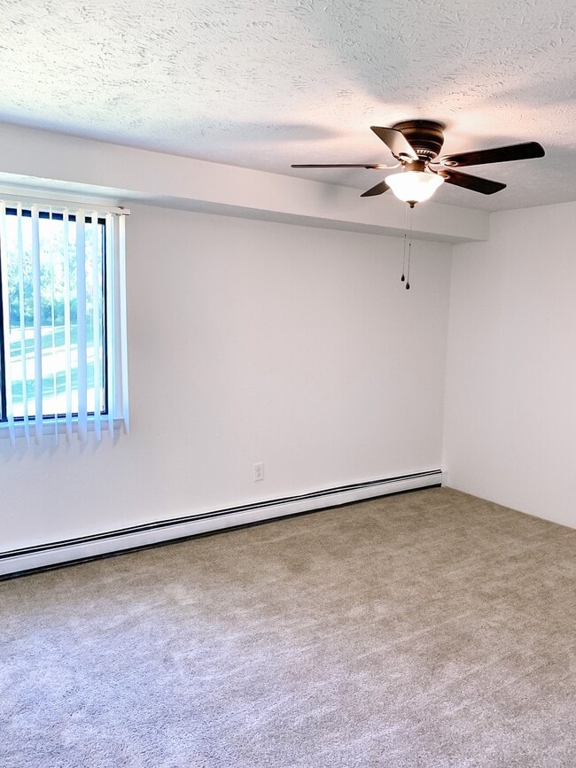 2 Br/1 BA Bedroom 2 - Tammany Hills Apartments