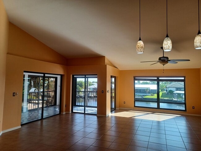 Photo - 5515 SW 12th Ave