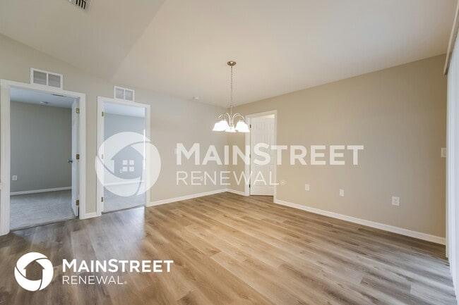 Photo - 2708 27th St SW