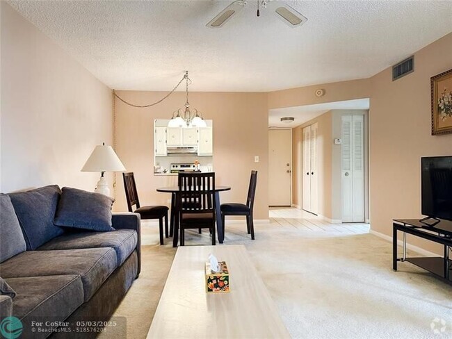 Building Photo - 251 S Cypress Rd Unit 149 Rental