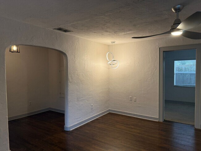 Photo - 1235 Virginia Dr