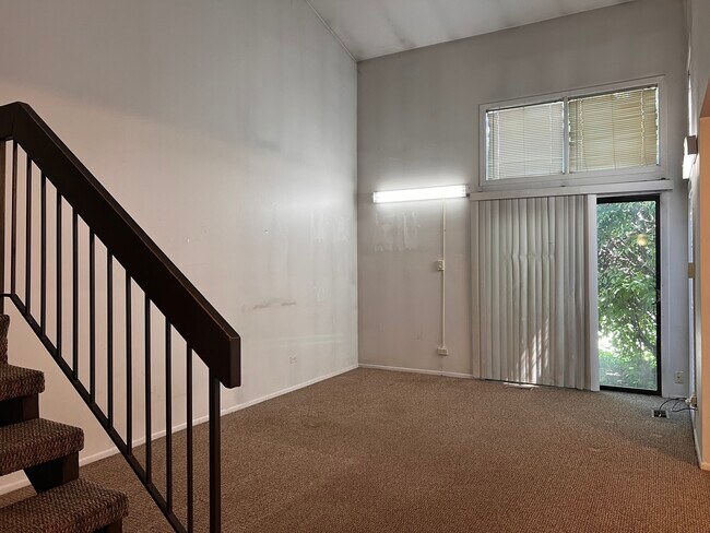 Photo - 951 Wilshire Ct Unit 14-4