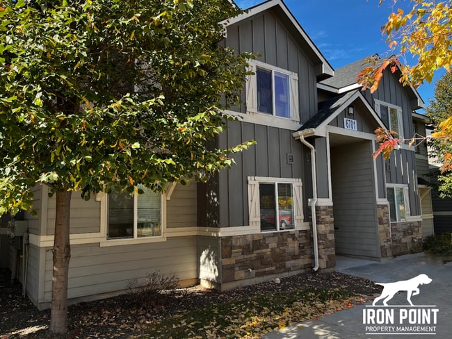 Building Photo - 6701 W Colehaven Dr Unit 201